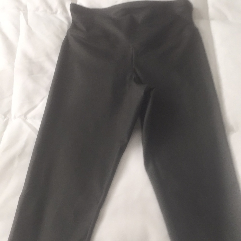 Black leggings